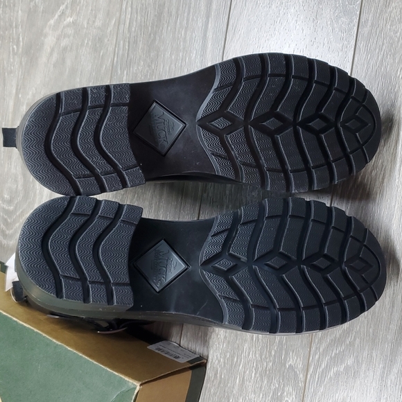 New Muck Boots Liberty Ankle Rubber Booties Size 10 - Picture 10 of 10